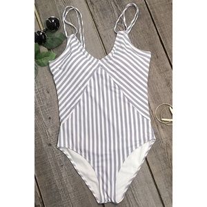 Cupshe Swimsuit